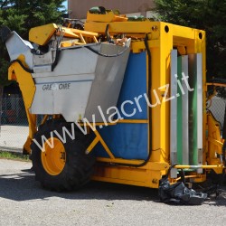 MACHINE À VENDANGER TRACTÉE GRÉGOIRE G60I – V121